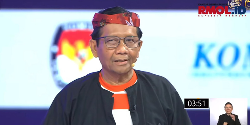 Ganjar Dibanjiri Dukungan Relawan di Debat Kedua.