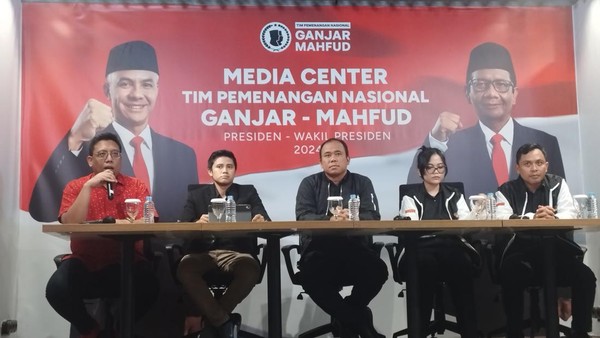 Ganjar dan Mahfud Debat Capres, Tantangan yang Wajib Dihadapi