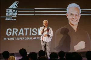 Internet Gratis dan Merata, Solusi Ganjar Generasi Muda Berkembang